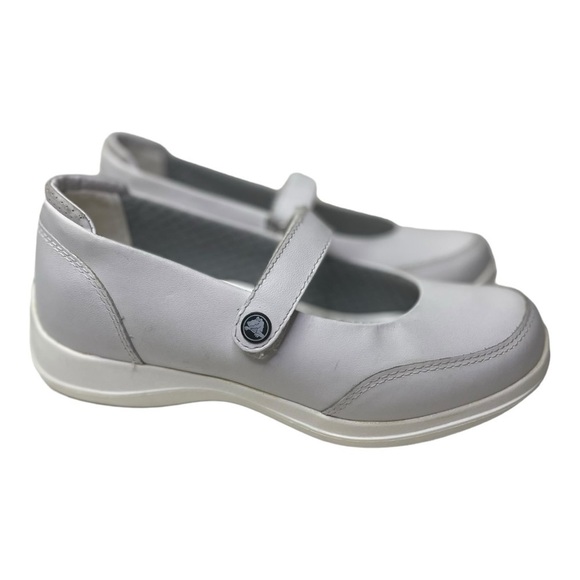 Crocs Women’s Saffron White Leather Mary Jane Shoes - Picture 1 of 9